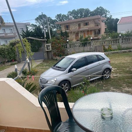Hotel Vila Andi Zverneci Eksteriør bilde