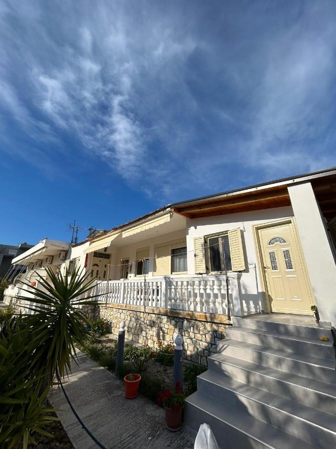 Hotel Vila Andi Zverneci Eksteriør bilde