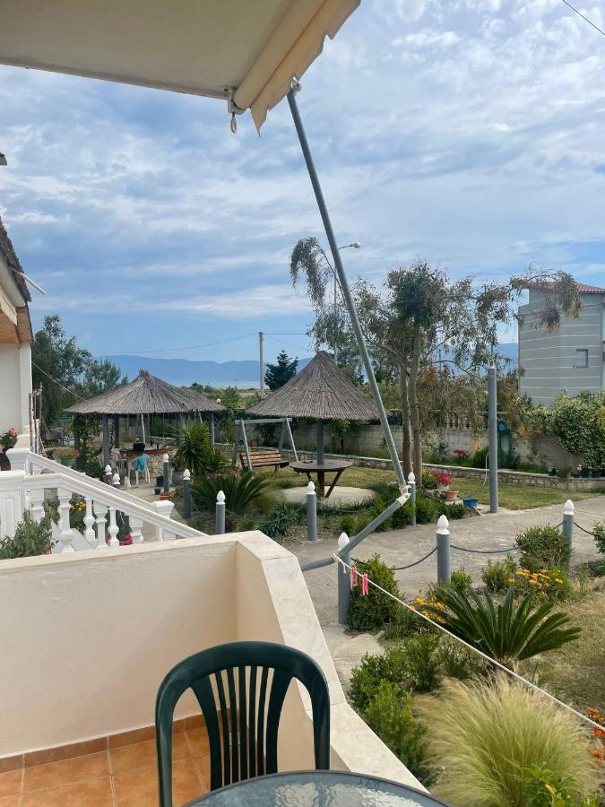 Hotel Vila Andi Zverneci Eksteriør bilde