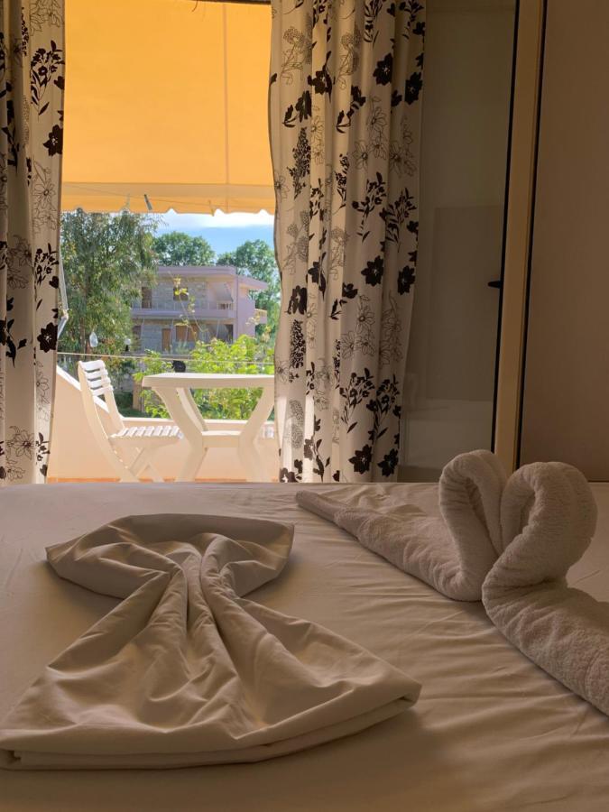 Hotel Vila Andi Zverneci Eksteriør bilde