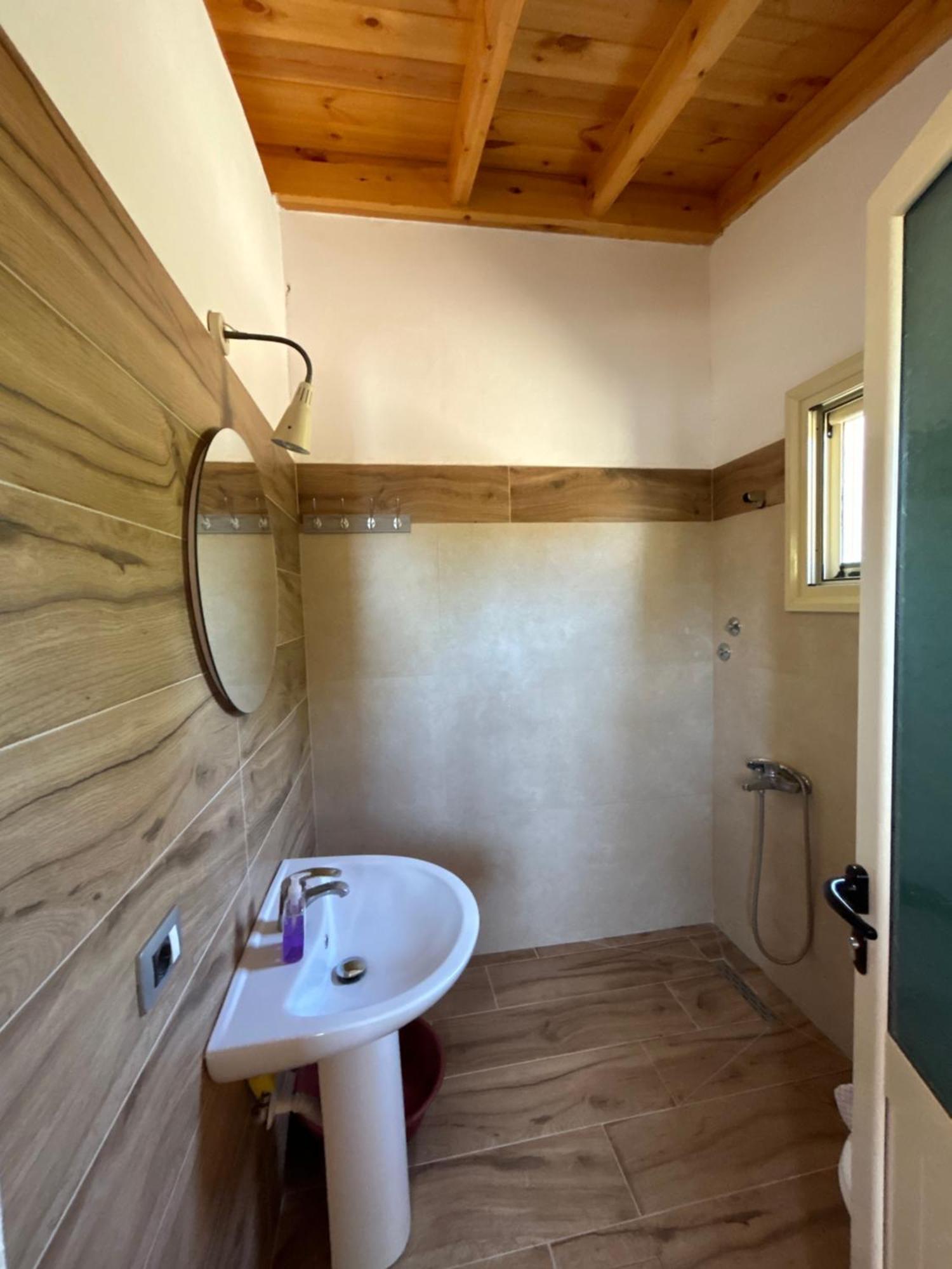 Hotel Vila Andi Zverneci Eksteriør bilde