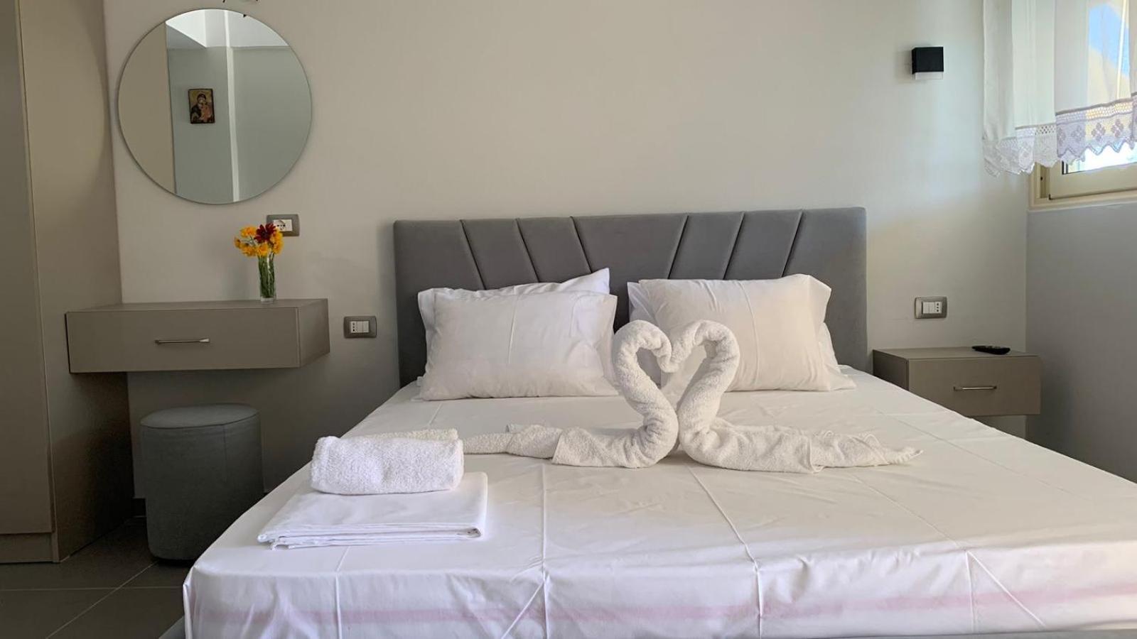 Hotel Vila Andi Zverneci Eksteriør bilde